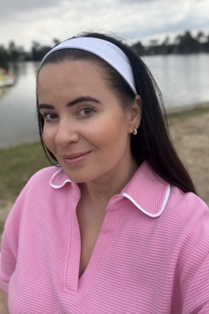Lesia Lehotska t